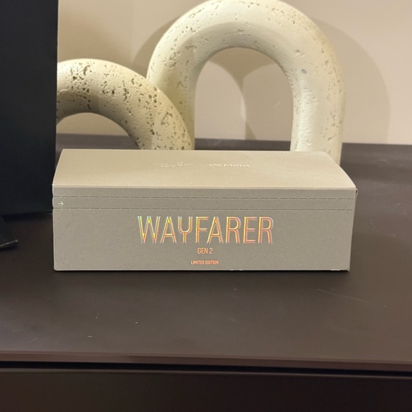 Ray-Ban Meta Wayfarer Gen 2 Limited Edition Transparent Clear/Ruby RW4006 - Picture 16 of 16